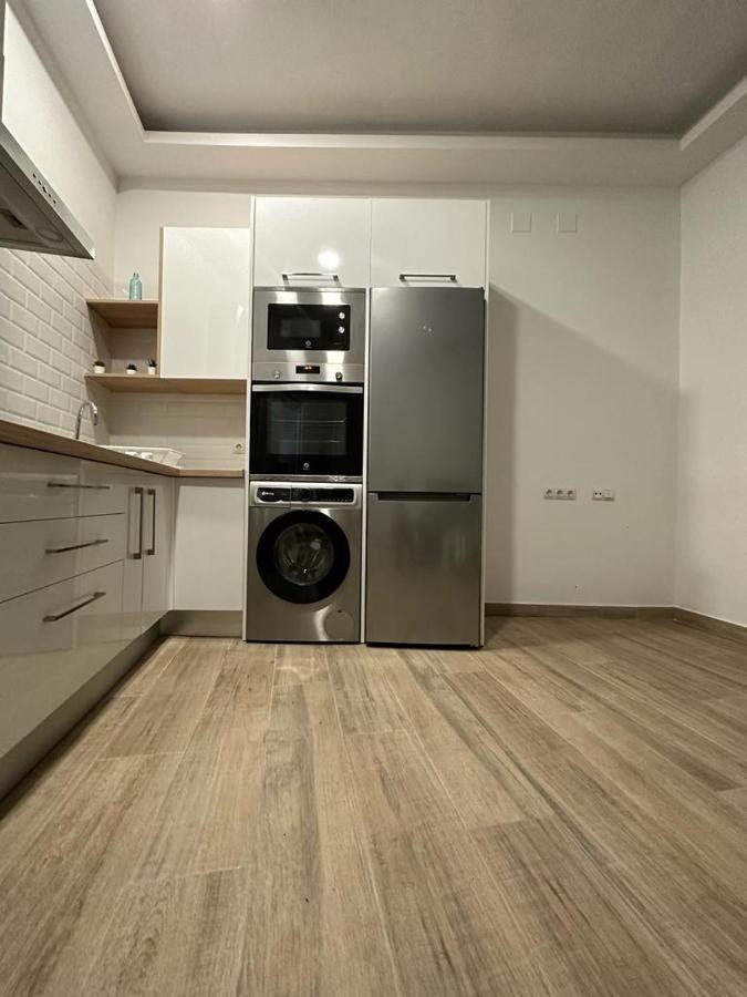 Апартаменты Sky Garden Malaga Centro Экстерьер фото