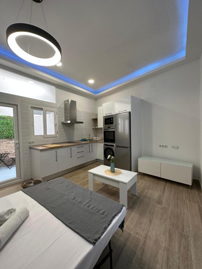 Апартаменты Sky Garden Malaga Centro Экстерьер фото